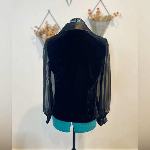 Alex Evenings black velvet top with sheer sleeves Sz M Satin Collar Going Out - Picture 4 of 6